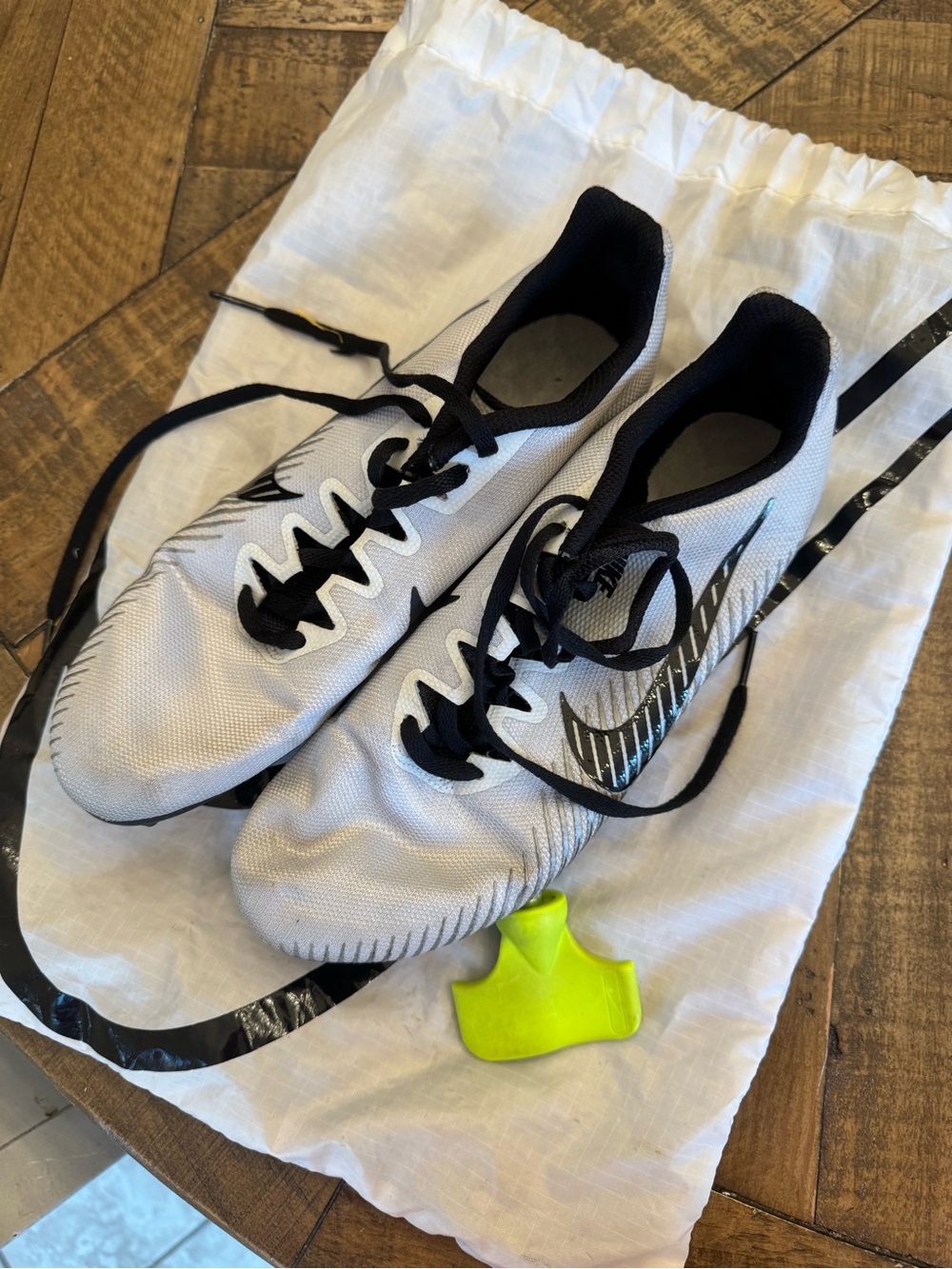 Nike White and Black Racing Spikes with Lime Insert